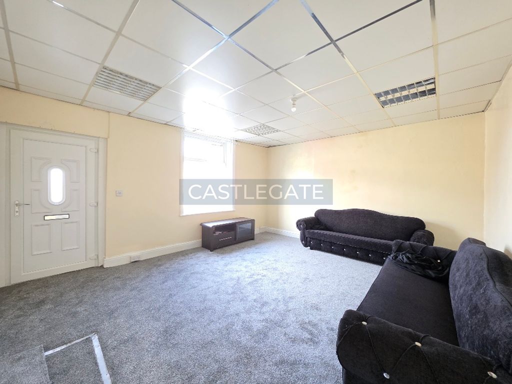 Property photo 2 of 8 20260326_115211_Resized