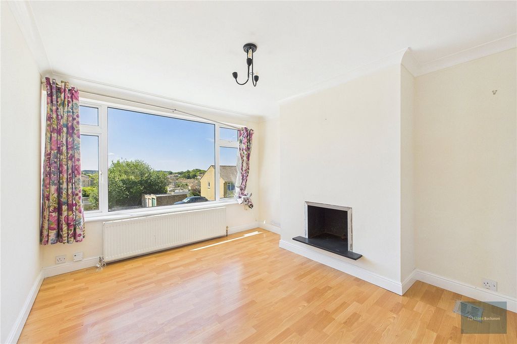 Property photo 3 of 12 Picture No. 02