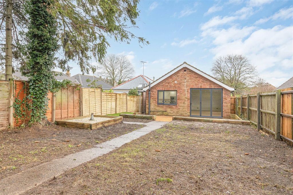 Property photo 1 of 19 18_71689-1.Jpg