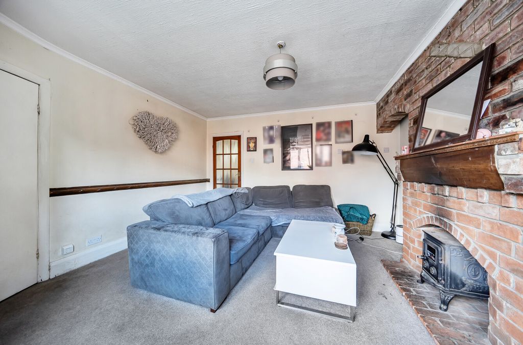 Property photo 3 of 18 1471638-13-6A325B...