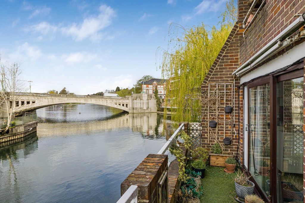 Property photo 3 of 27 Balcony View