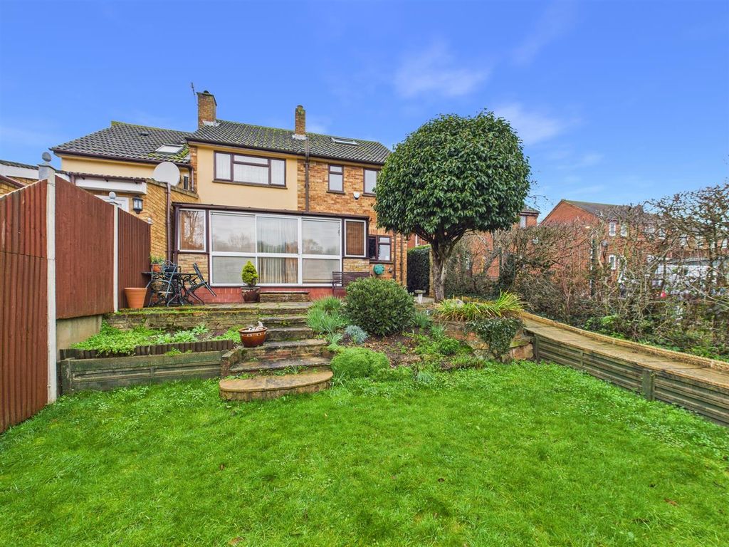 Property photo 3 of 18 Cam05080G0-Pr0262-Still002.Jpg