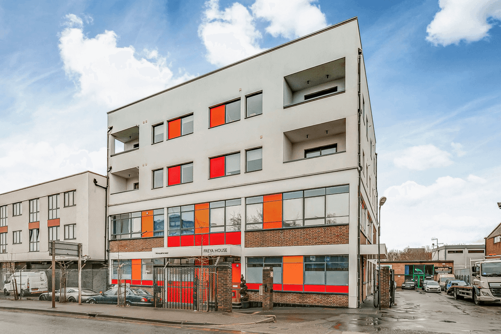 Property photo 2 of 5