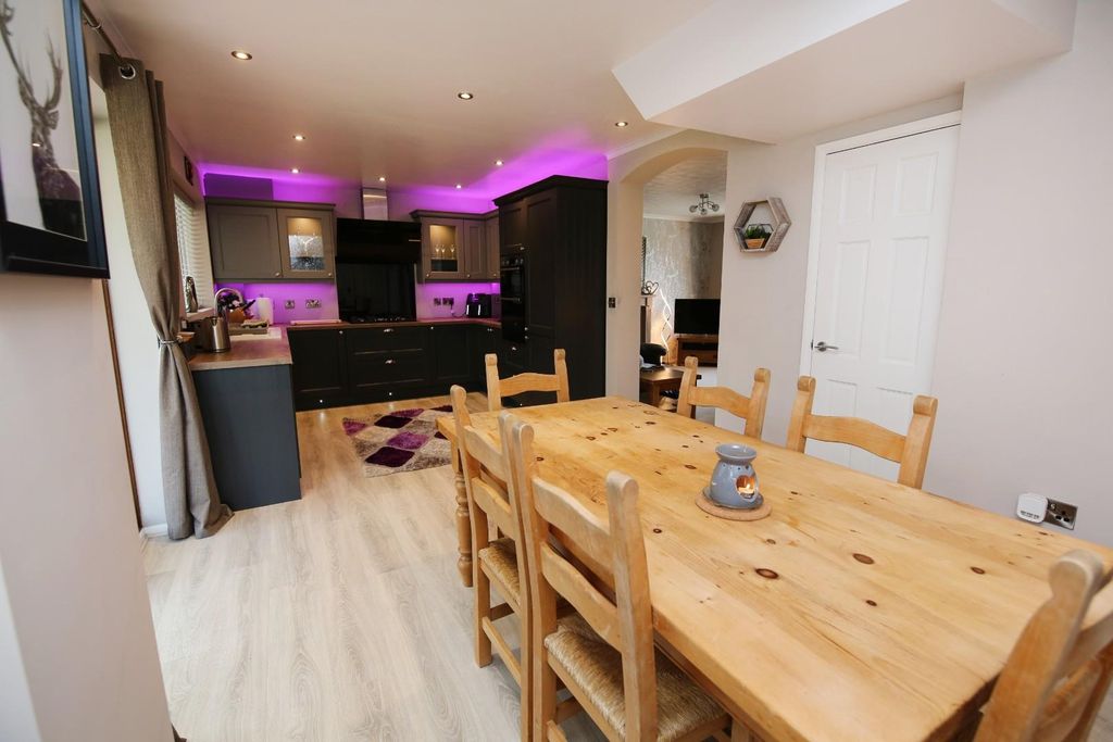 Property photo 3 of 40 Jv6A4187.Jpg