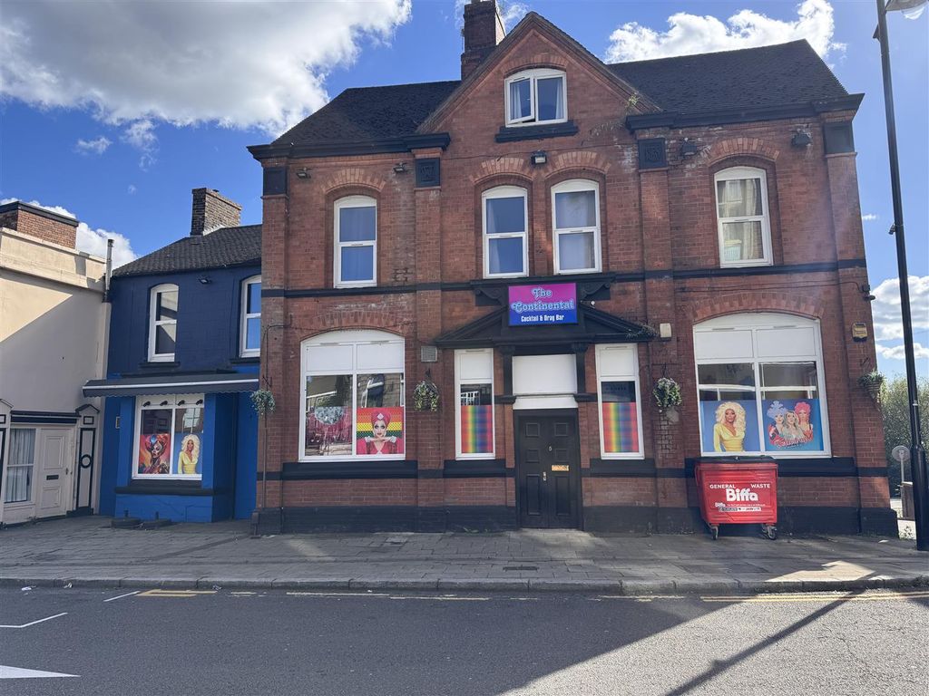 Property photo 1 of 16