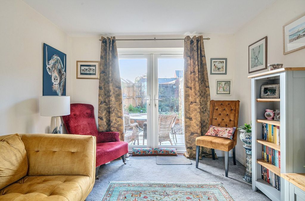 Property photo 3 of 13 Cameo