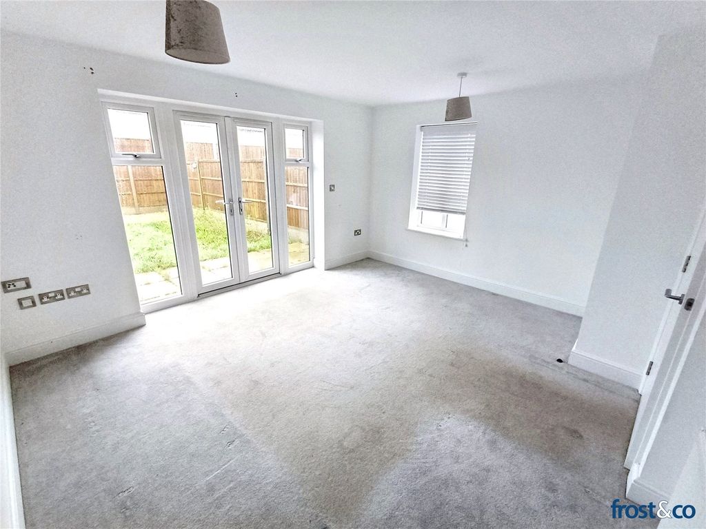 Property photo 2 of 15 Living Room