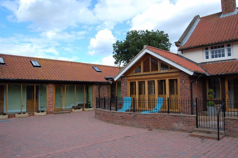 Property photo 3 of 6 Photo 5