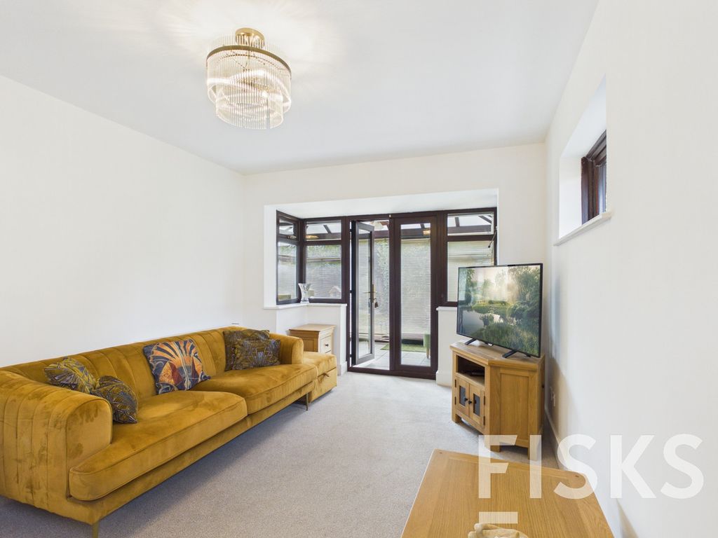 Property photo 3 of 16
