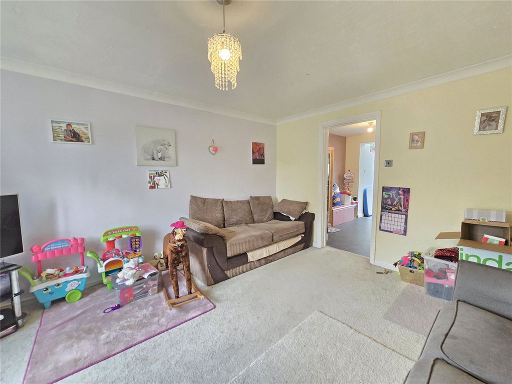 Property photo 2 of 14 Picture No. 09