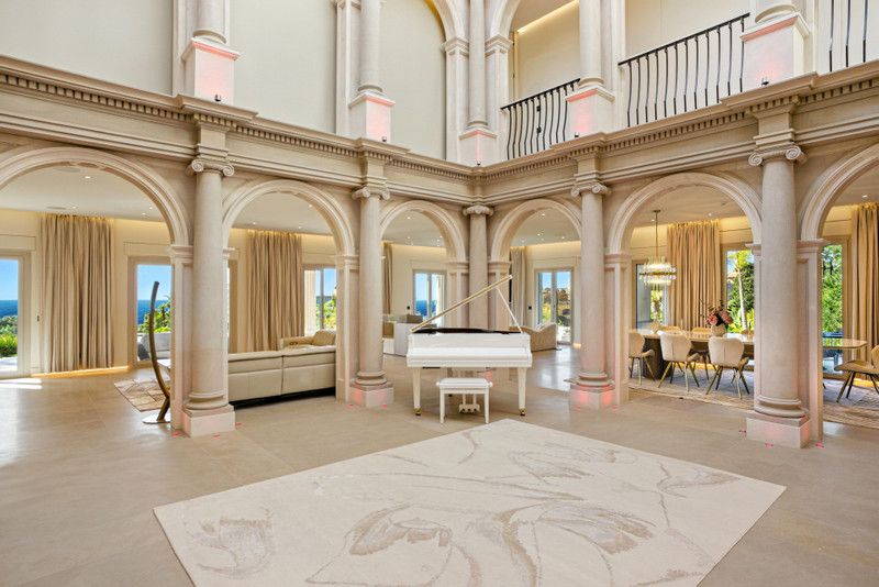 Property photo 3 of 36