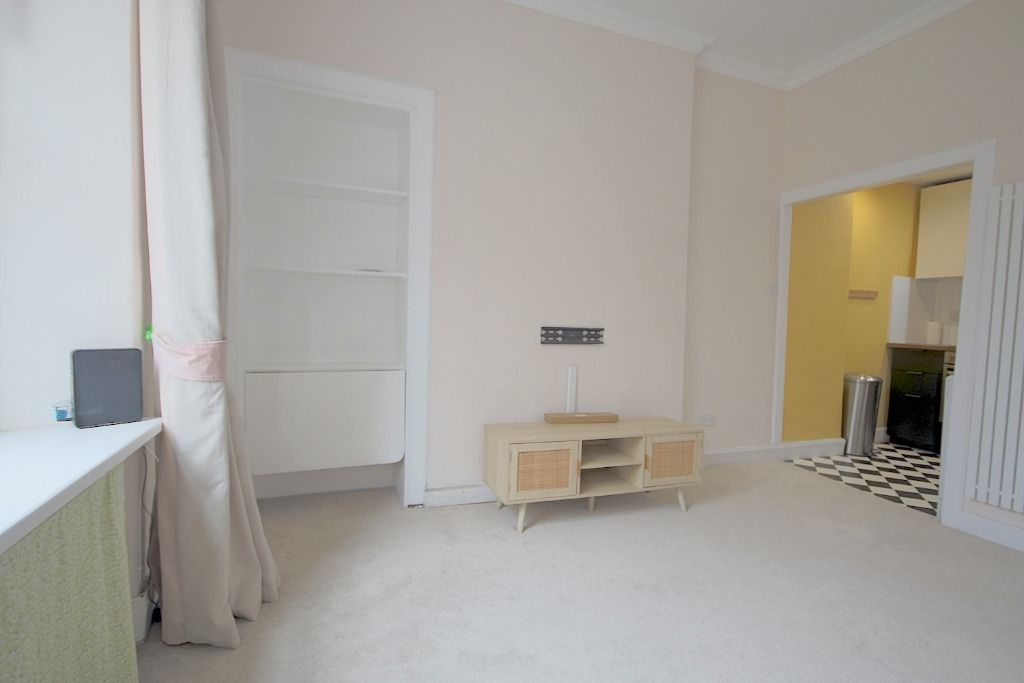 Property photo 3 of 12 Photo 3