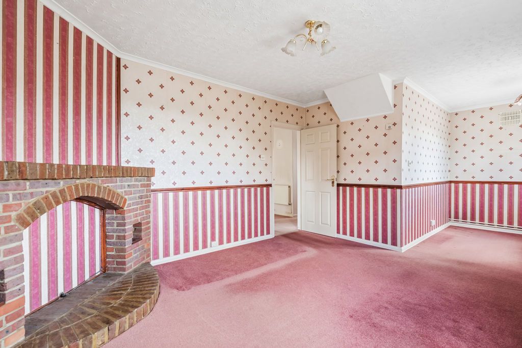 Property photo 2 of 18 Photo 7