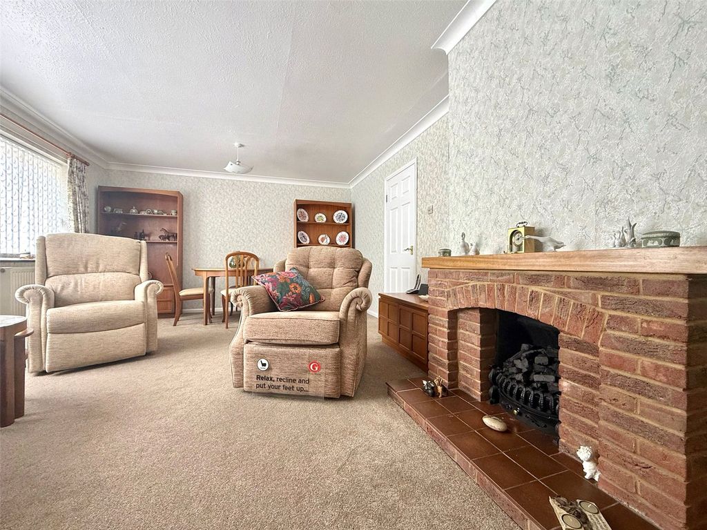 Property photo 3 of 18 Picture No. 06