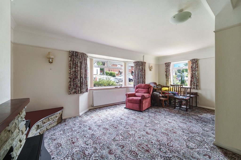 Property photo 3 of 15