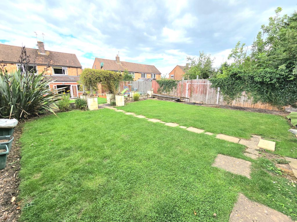 Property photo 3 of 25