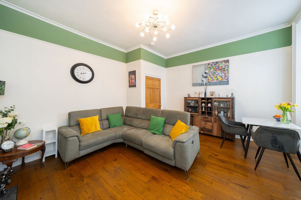 Property photo 3 of 21 Photo 13