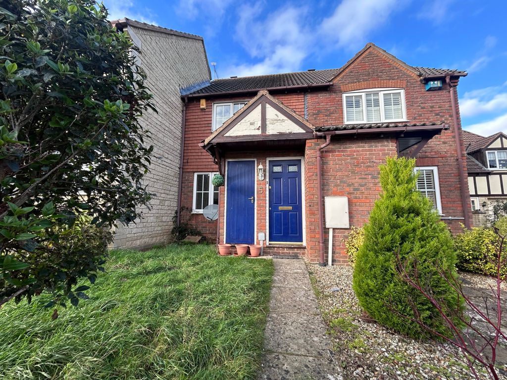 Property photo 1 of 11