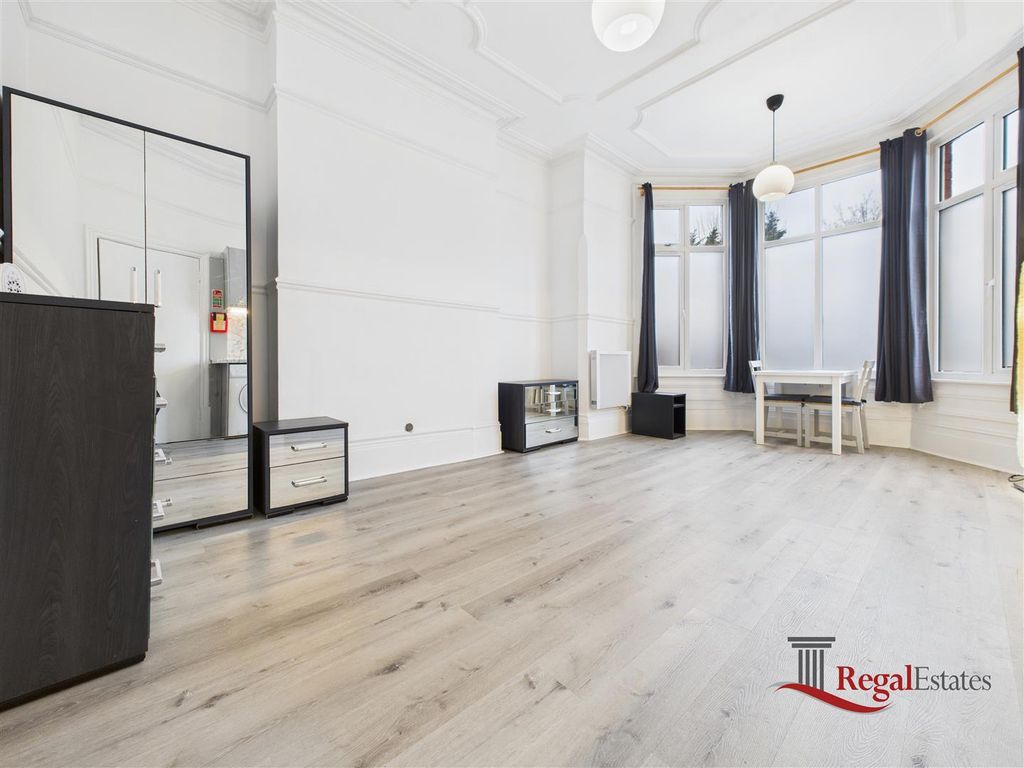 Property photo 2 of 5 Cam02489G0-Pr0252-Still001.Jpg