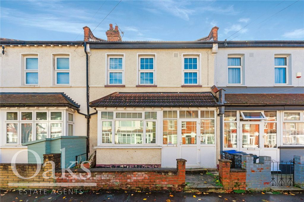 Property photo 1 of 12 External