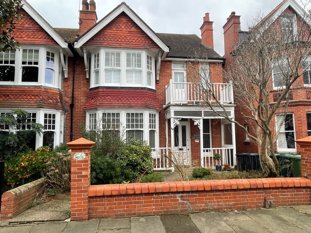 Property photo 1 of 7