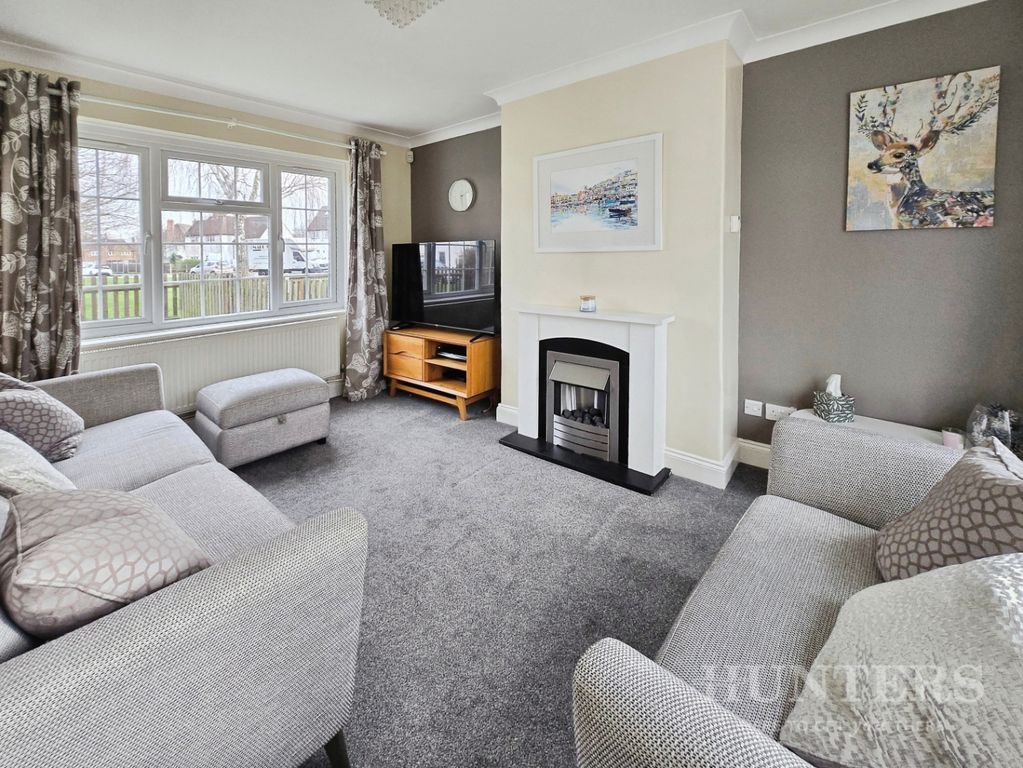 Property photo 2 of 16 Pbox-Img.Jpg