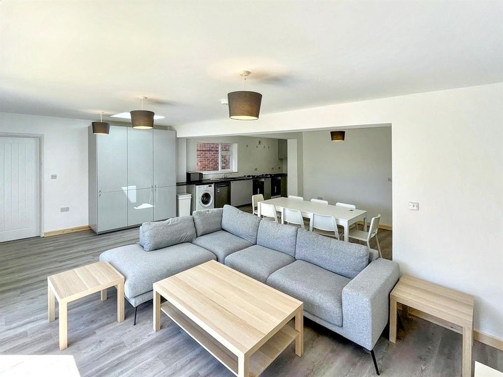 Property photo 3 of 10 Rutbvznubuautwh4Lhwosq (1).Jpg