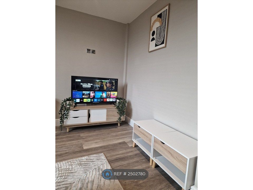 Property photo 3 of 13 Tv Area