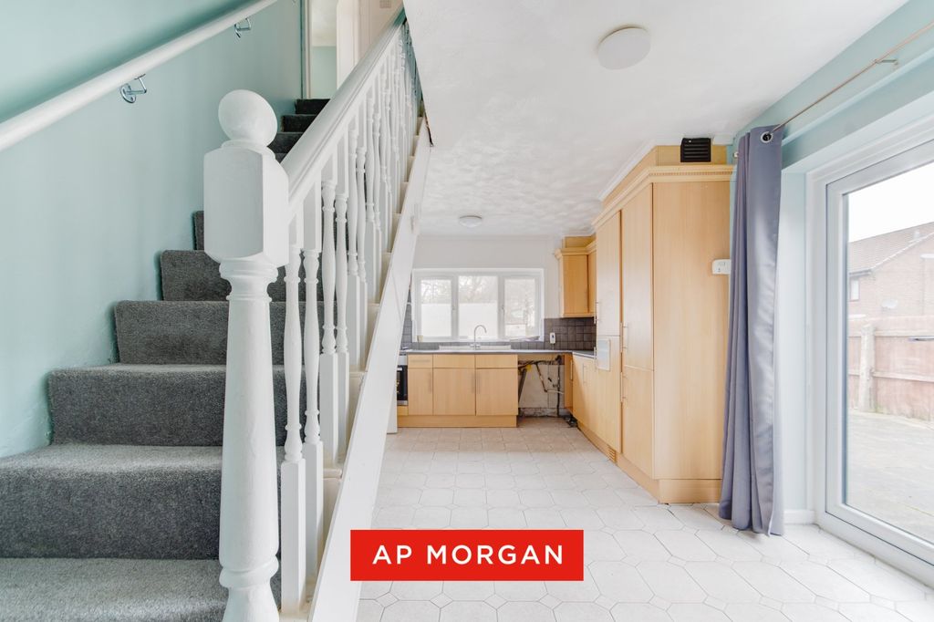 Property photo 2 of 15 Picture No. 08