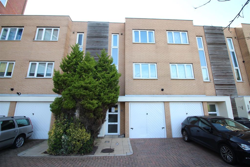 Property photo 1 of 20 Img_0113.Jpg