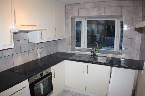 Property photo 2 of 5