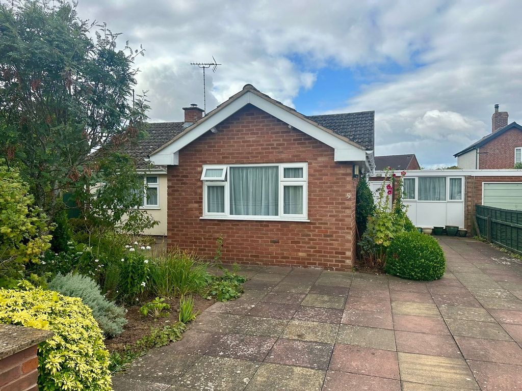 Property photo 1 of 16