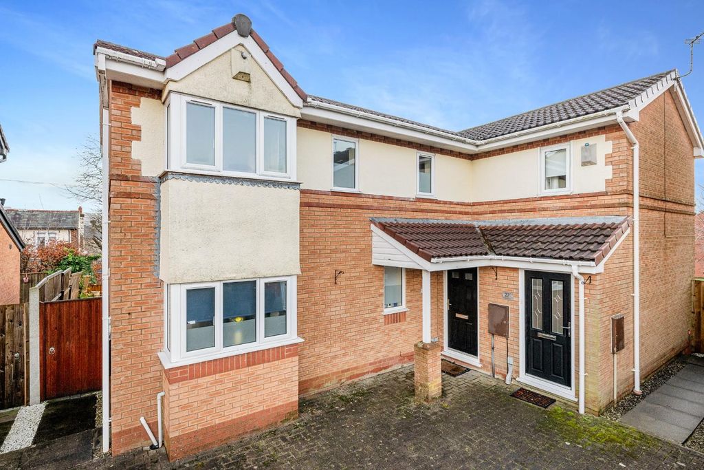 Property photo 1 of 19 25 Fossgill Avenue External-2.Jpg