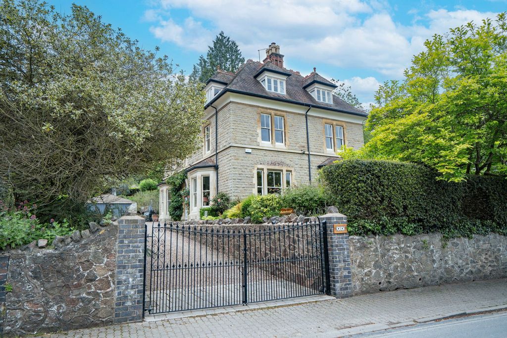 Property photo 1 of 45