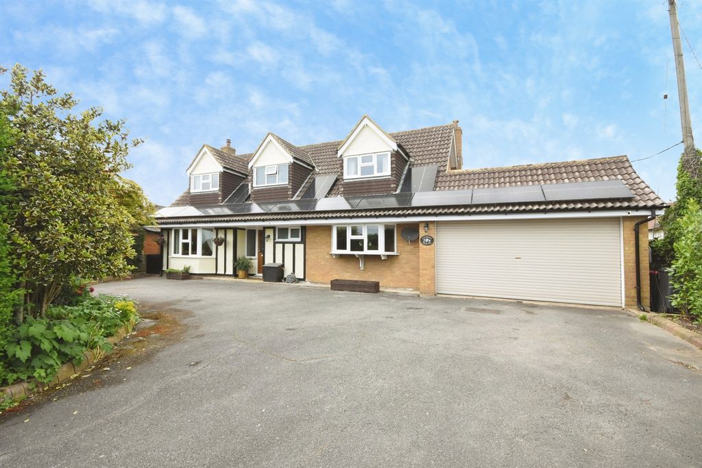Property photo 1 of 33