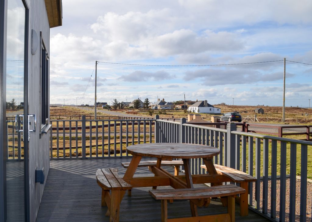 Property photo 2 of 24