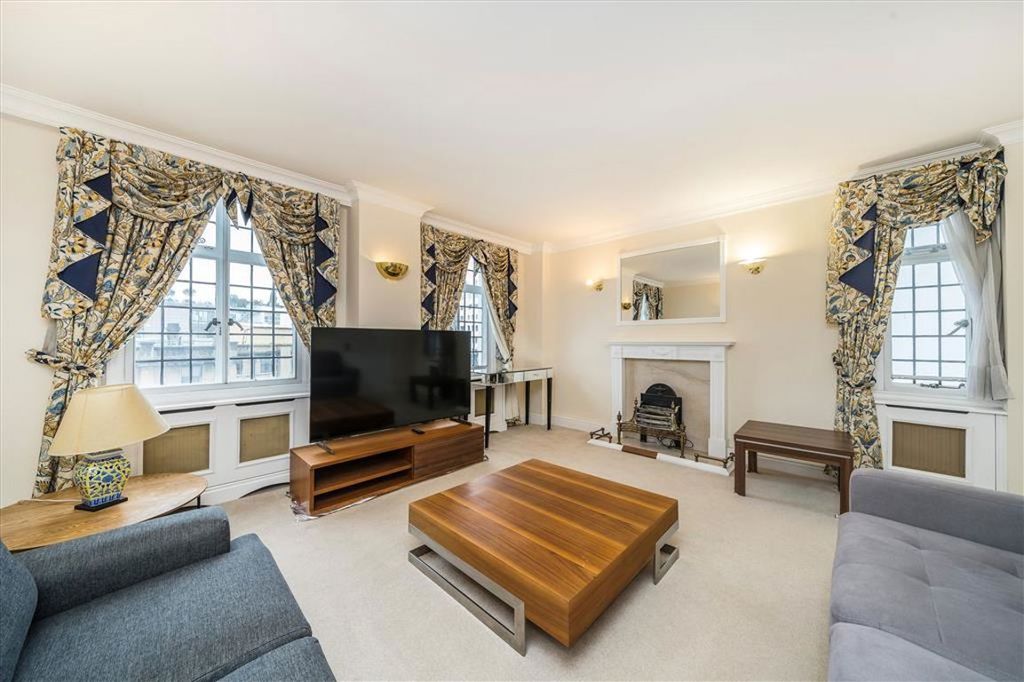 Property photo 2 of 6