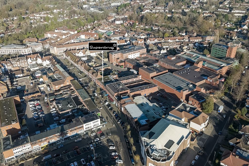 Property photo 3 of 24