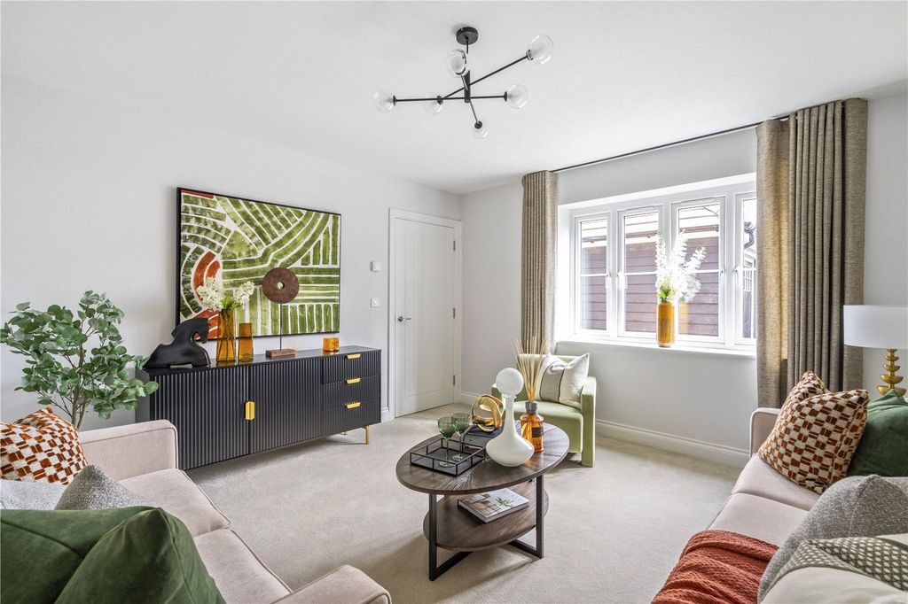 Property photo 2 of 14 Show Home Reception