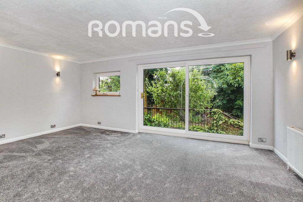 Property photo 3 of 15 B818E8cc-1631-ee11-B