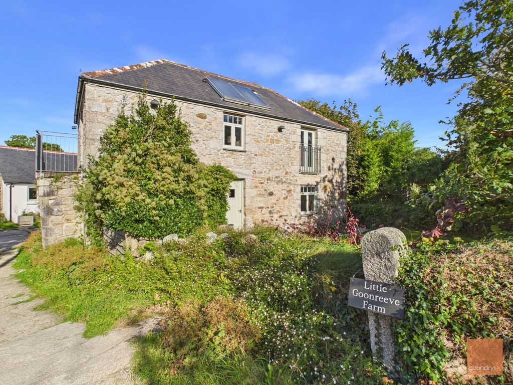Property photo 2 of 39