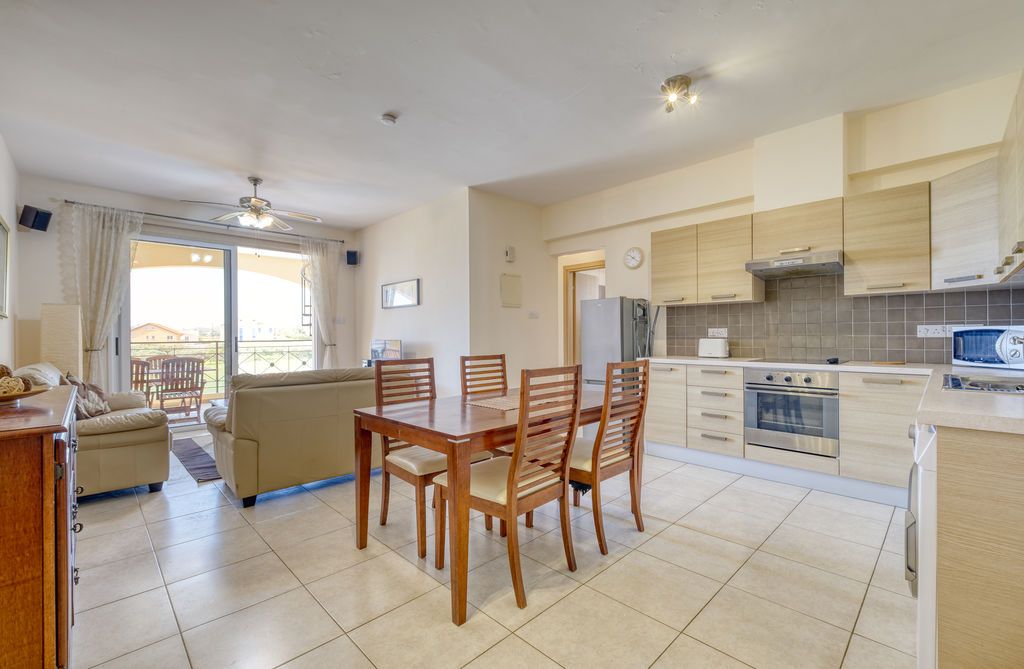 Property photo 2 of 18 Lounge Kitchen Diner