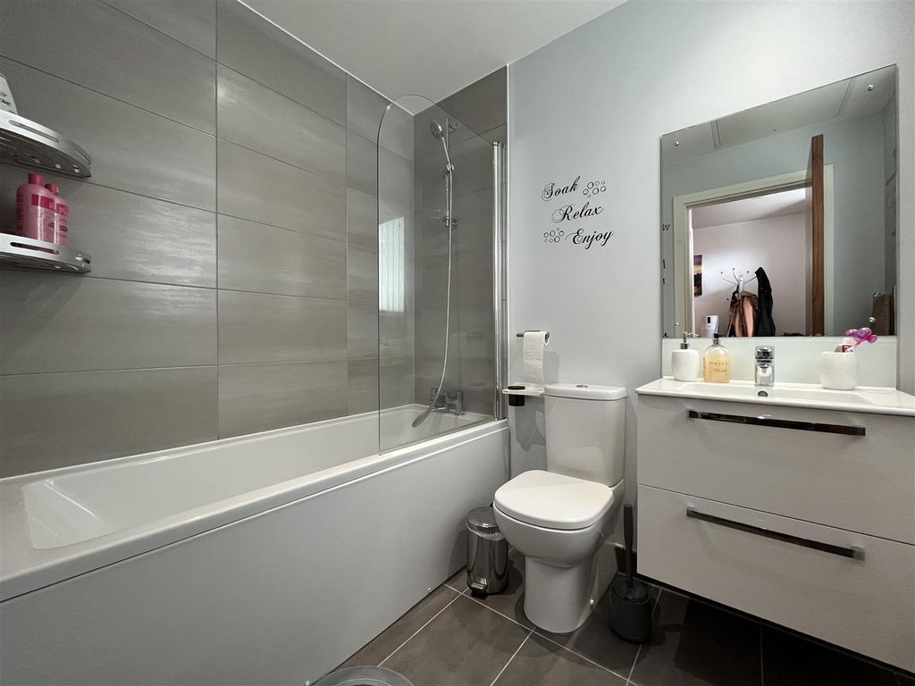 Property photo 3 of 8 Img_6293.Jpg