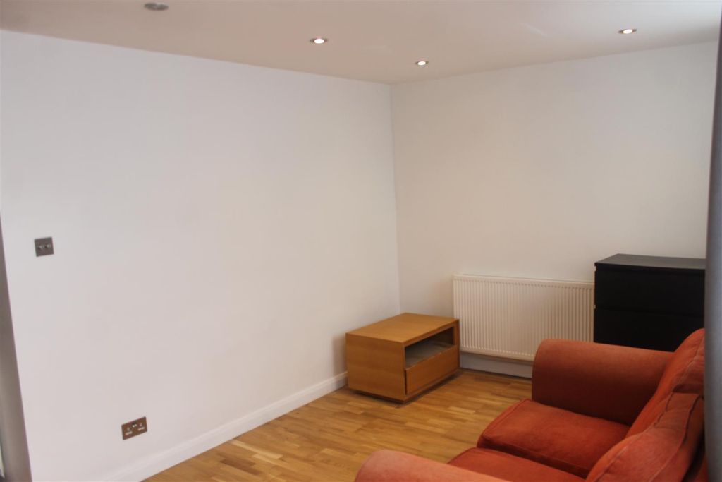 Property photo 3 of 5 B5Mb1Wft3Qrmqxvylfcoly_2T0G