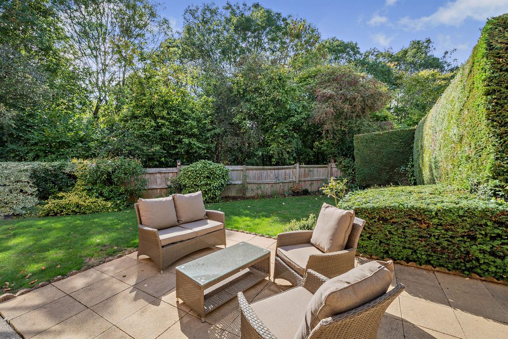 Property photo 3 of 15