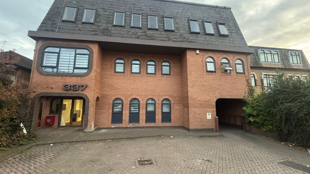 Property photo 1 of 6