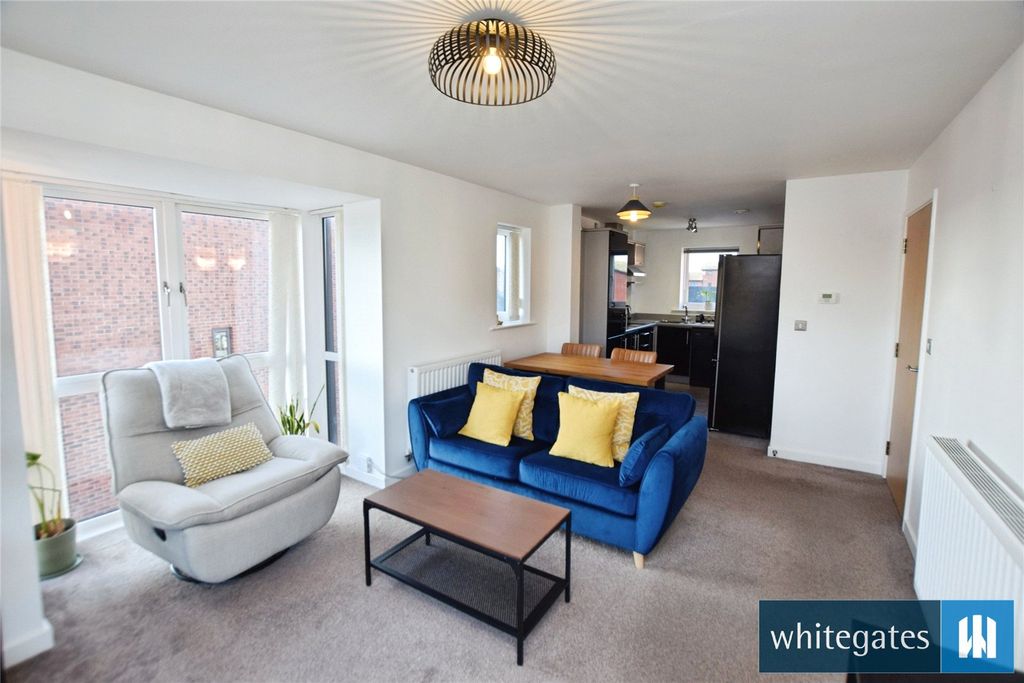 Property photo 2 of 16 Picture No. 15