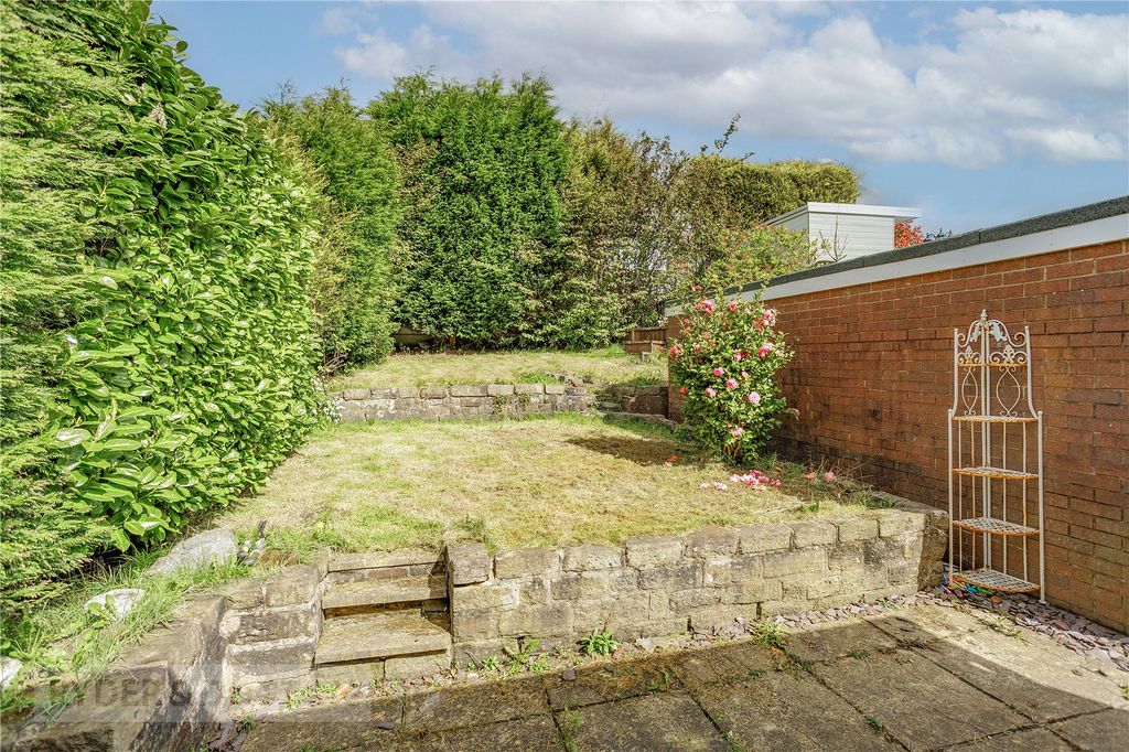 Property photo 2 of 17 Rear Garden