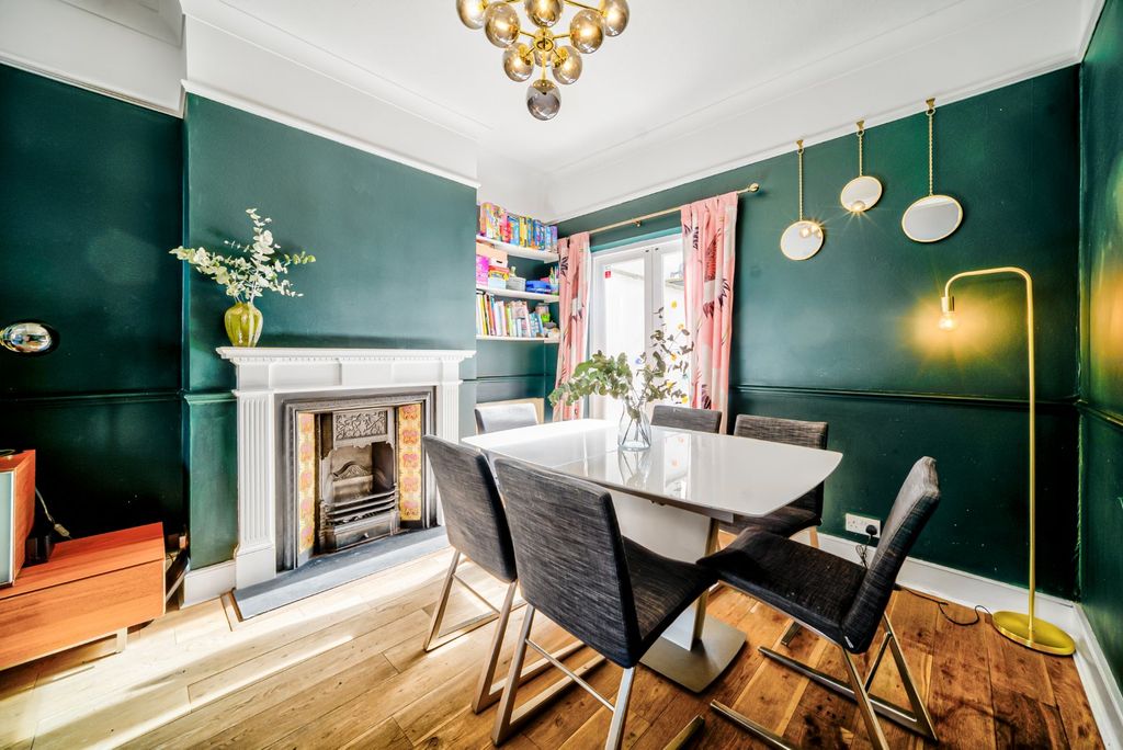 Property photo 3 of 10 Picture No. 39