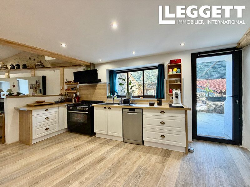 Property photo 3 of 9